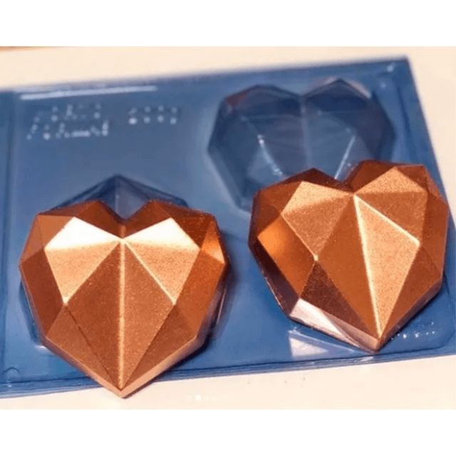 Forma Coração Lapidado 200 Gr BWB