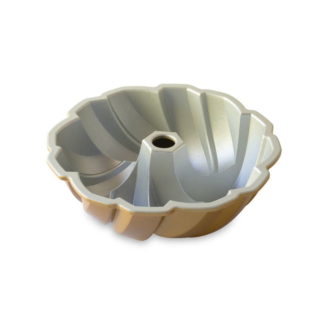 Forma Nordic Ware Braided Pan