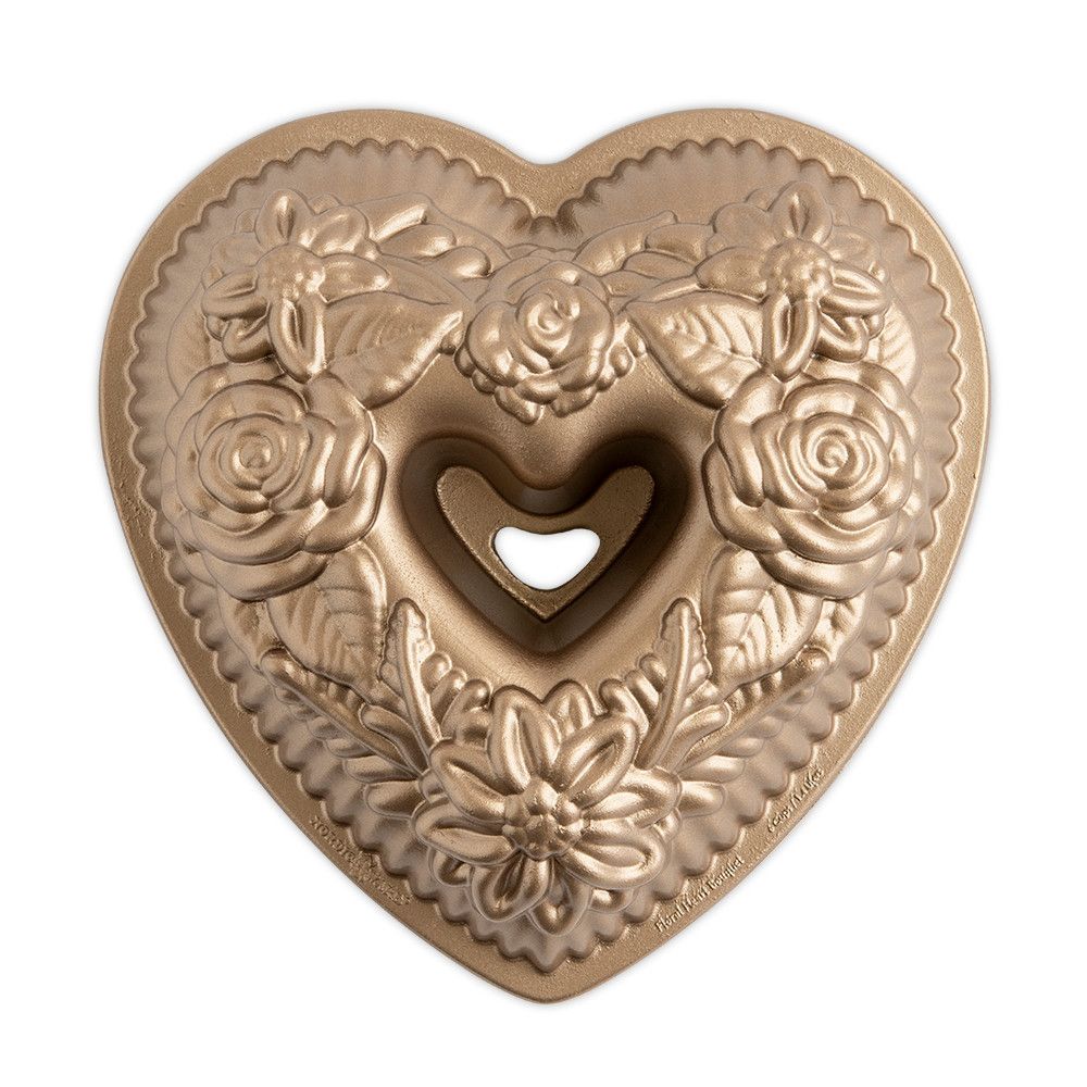 Forma Nordic Ware Floral Heart Bundt