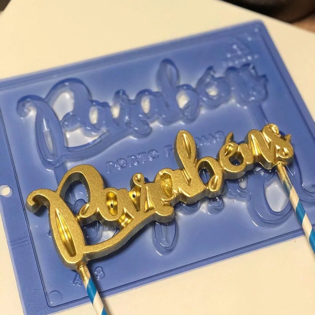 Molde para Chocolate Parabéns 