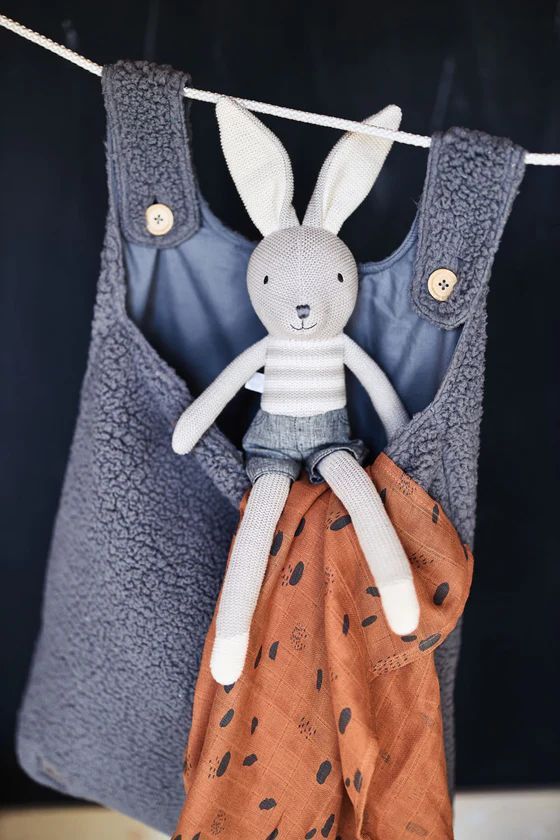 Coelho de Peluche Joey
