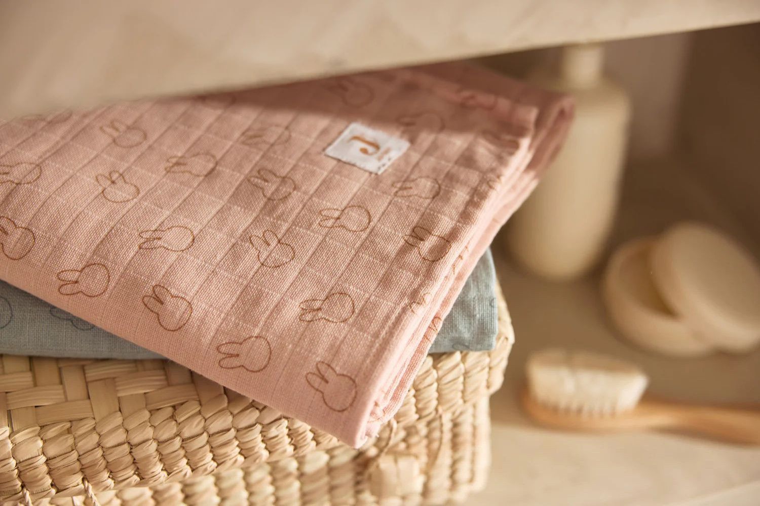 Conjunto de 3 Musselinas 70x70cm Miffy Rose