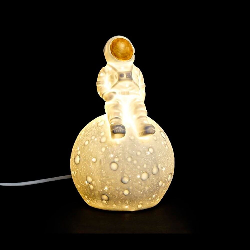 Candeeiro Astronauta Na Lua