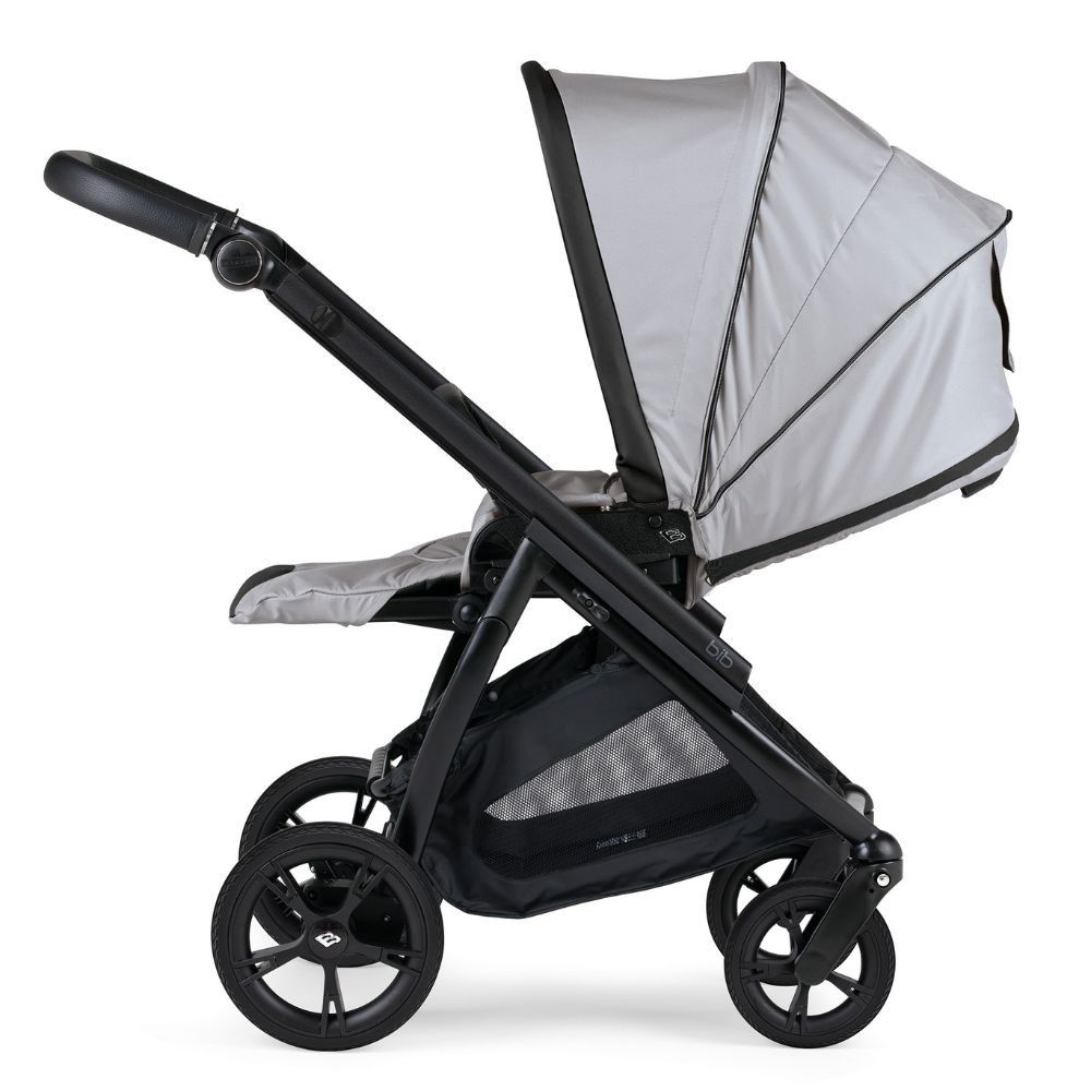 Trio BIB Cinza, Carrinho + Alcofa com Colchão SoftFresh + Babycoque Reclinável Easymaxi XL-i, Chassis Preto Bébécar