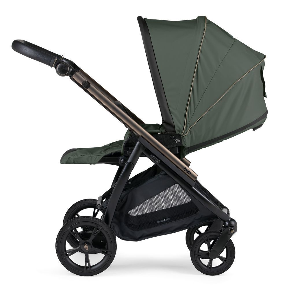 Trio BIB Verde, Carrinho + Alcofa com Colchão SoftFresh + Babycoque Reclinável Easymaxi XL-i, Chassis Misto Fumé Bébécar