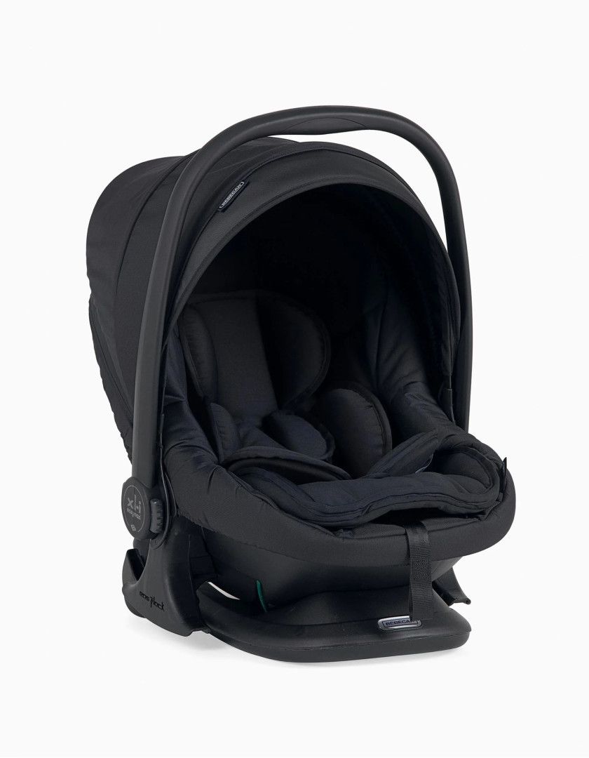 Trio Flowy Preto, Carrinho + Alcofa com Colchão SoftFresh + Babycoque Reclinável Easymaxi XL-i, Chassis Misto KP440 Bébécar