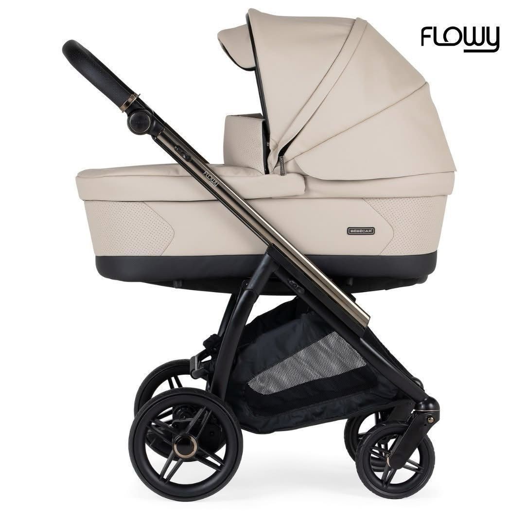 Trio Flowy, Carrinho + Alcofa com Colchão SoftFresh + Babycoque Nana , Chassis Misto